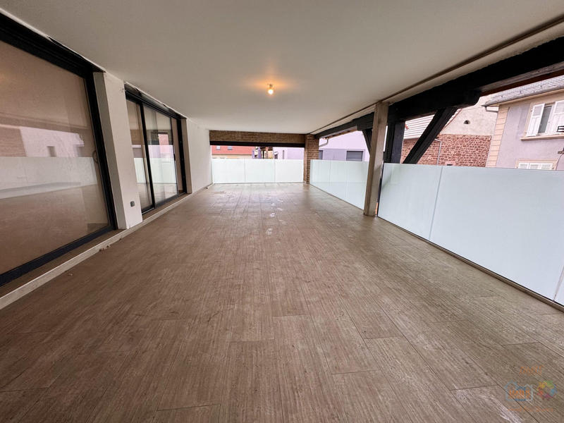 Appartement - 152 m² - 5 pièces