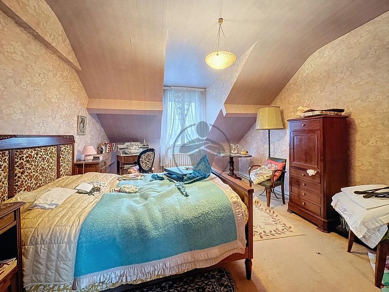 Maison - 171 m² - 6 pièces