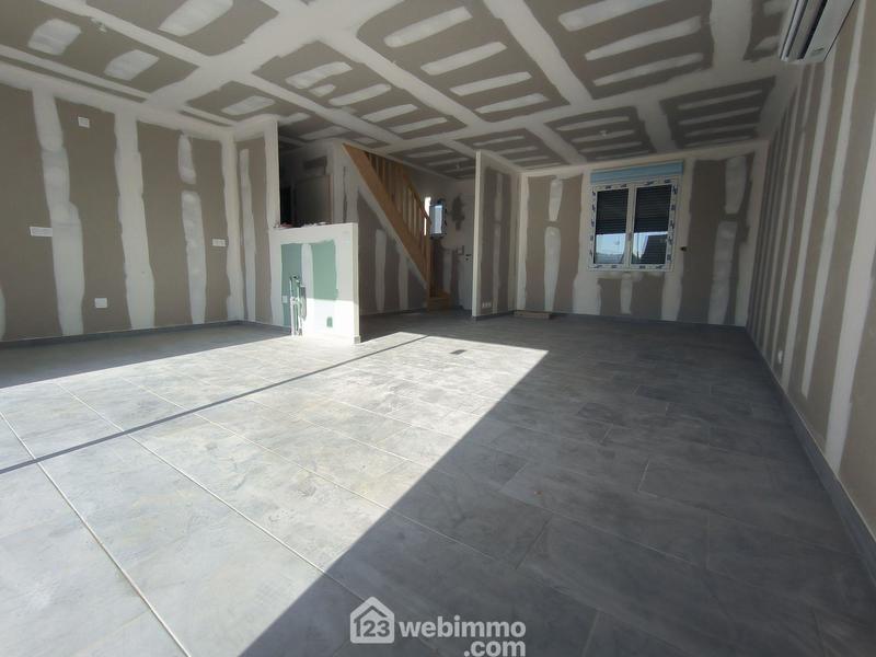 Maison - 90 m² - 4 pièces