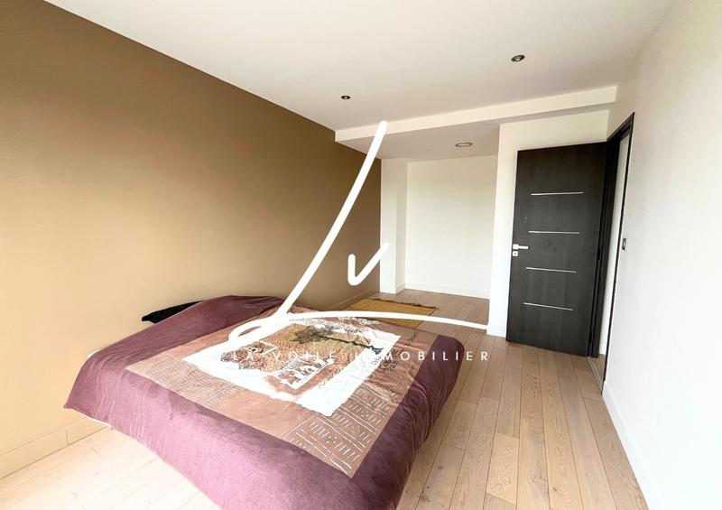 Maison contemporaine - 150 m² - 6 pièces