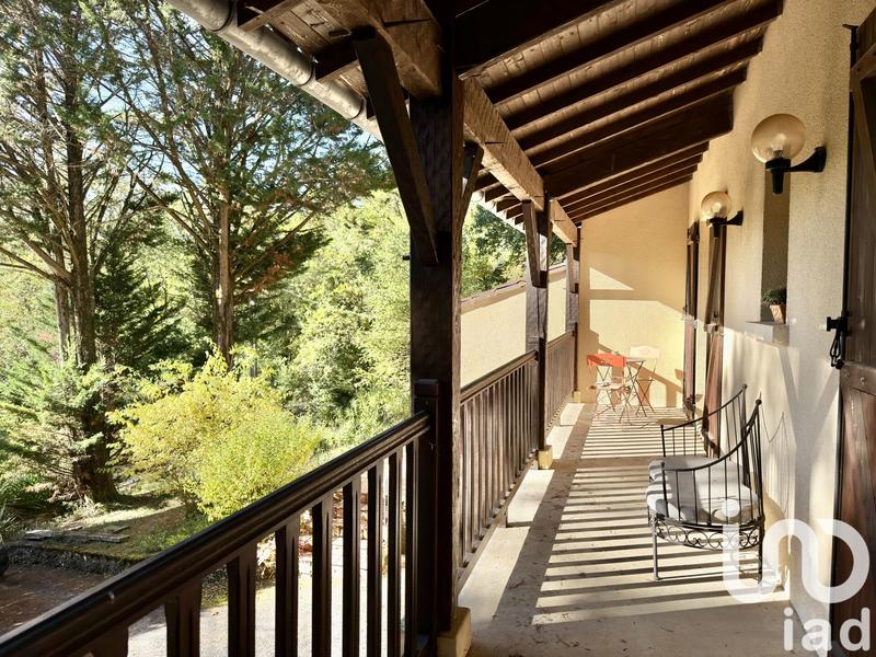 Maison - 96 m² - 4 pièces