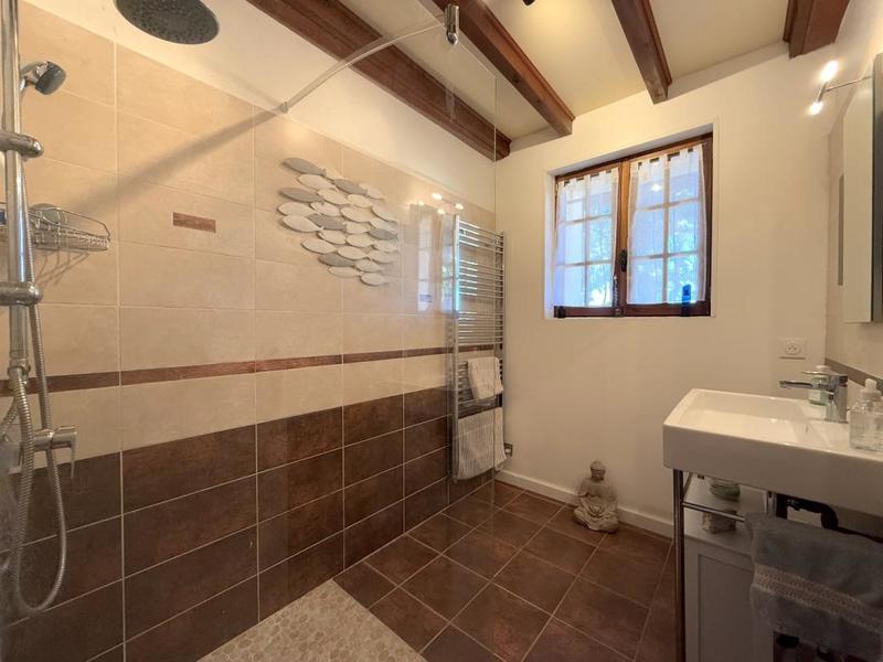 Maison - 161 m² - 6 pièces