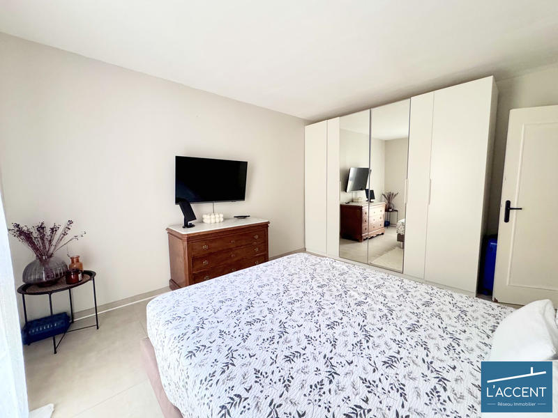 Appartement - 81 m² - 4 pièces