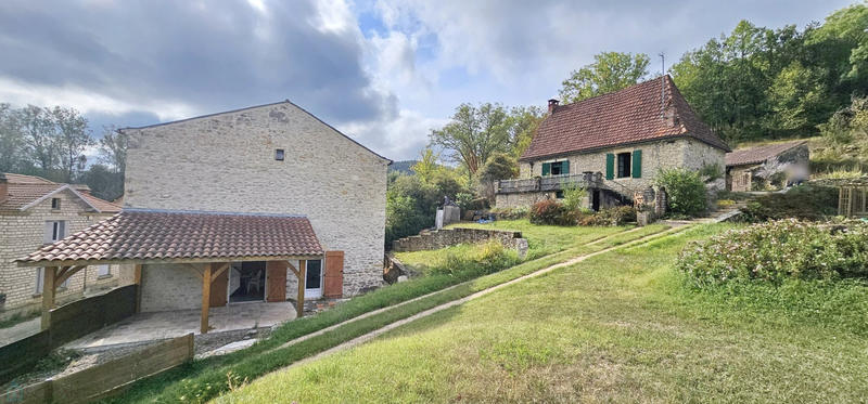 Maison - 159 m² - 6 pièces