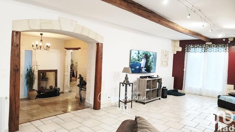 Maison - 258 m² - 8 pièces