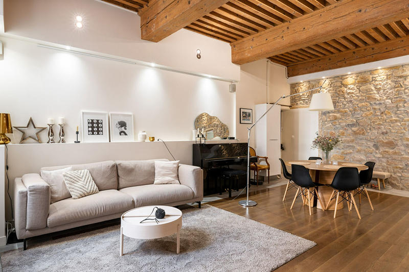 Appartement - 90 m² - 4 pièces