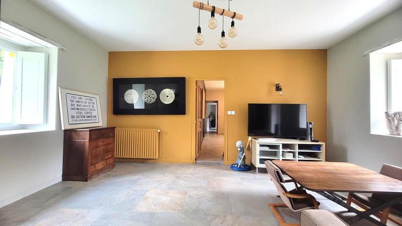 Longère - 306 m² - 9 pièces