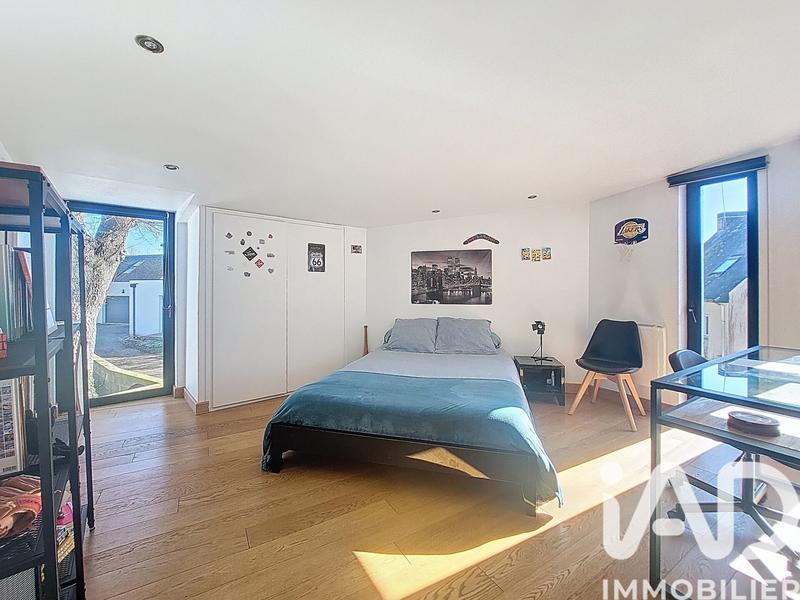 Maison - 197 m² - 6 pièces