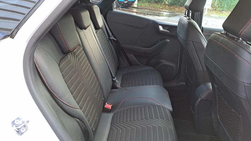 Ford Puma 1.0 Flexifuel Hybrid 125 mHEV St-Line X