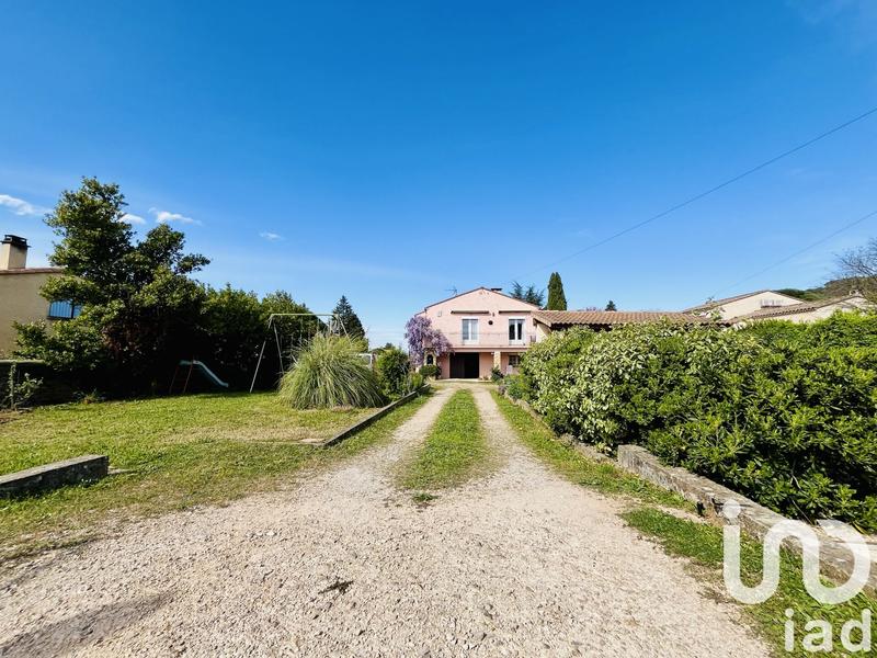 Maison - 144 m² - 7 pièces