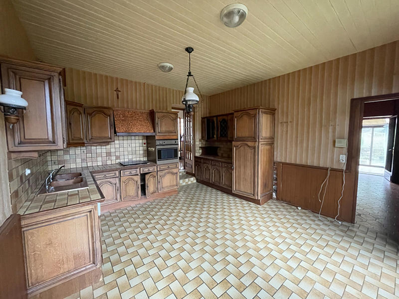 Maison - 160 m² - 7 pièces