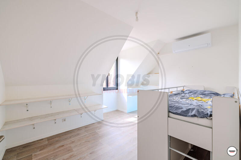 Maison - 164 m² - 7 pièces