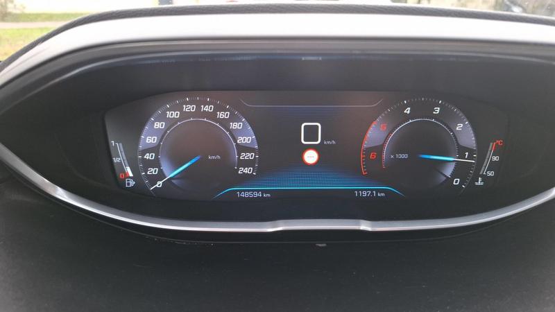 Peugeot 5008 II 1.6 BlueHDi 120 Allure Business