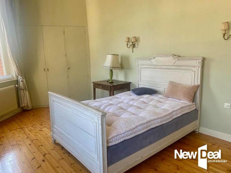 Appartement bourgeois - 220 m² - 8 pièces