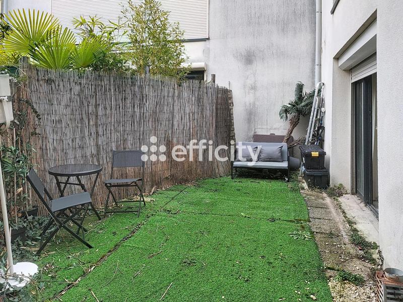 Appartement ancien - 66 m² - 3 pièces