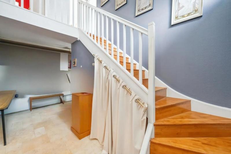 Maison - 176 m² - 6 pièces