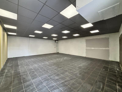 Local commercial - 250 m²
