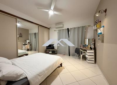 Maison ancienne - 300 m² - 10 pièces