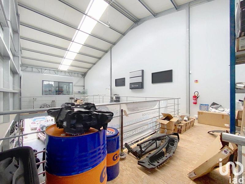 Local commercial - 204 m²