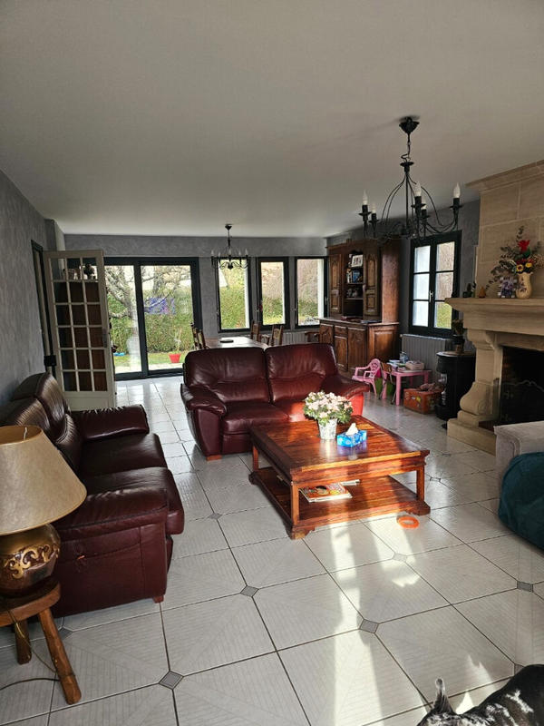 Maison - 140 m² - 7 pièces