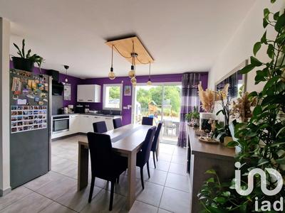 Maison - 92 m² - 5 pièces