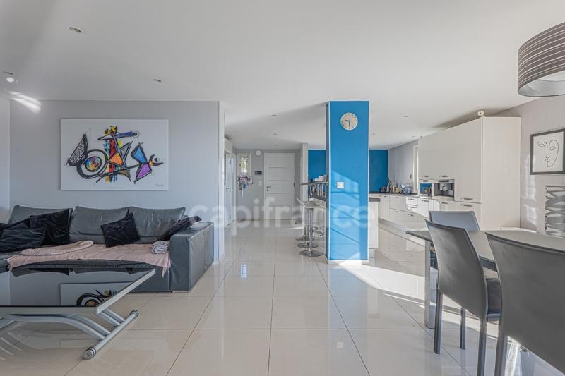 Villa - 138 m² - 4 pièces