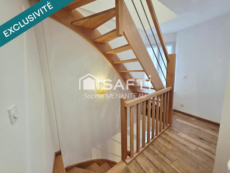 Maison de ville - 142 m² - 8 pièces