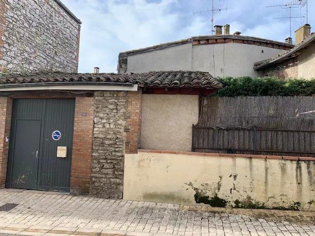 Immeuble - 304 m² - 20 pièces