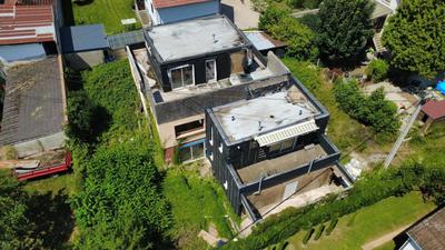 Maison - 240 m² - 5 pièces