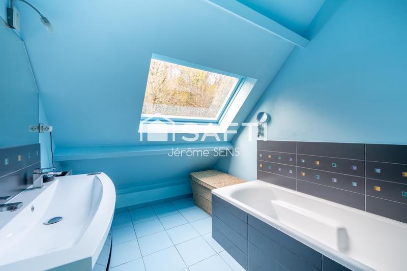 Maison - 152 m² - 7 pièces