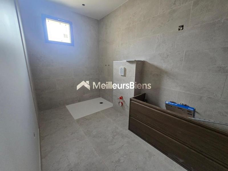Maison - 122 m² - 5 pièces