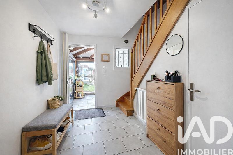 Maison - 102 m² - 5 pièces