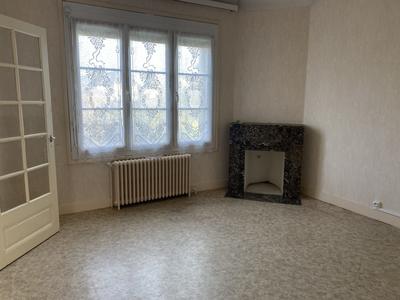 Maison ancienne - 119 m² - 7 pièces