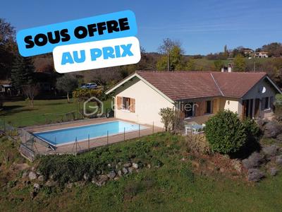 Maison - 121 m² - 5 pièces