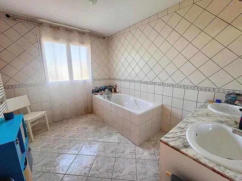 Villa - 132 m² - 6 pièces