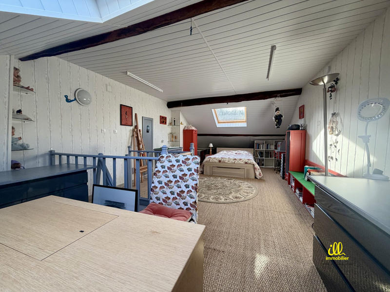 Maison - 120 m² - 6 pièces