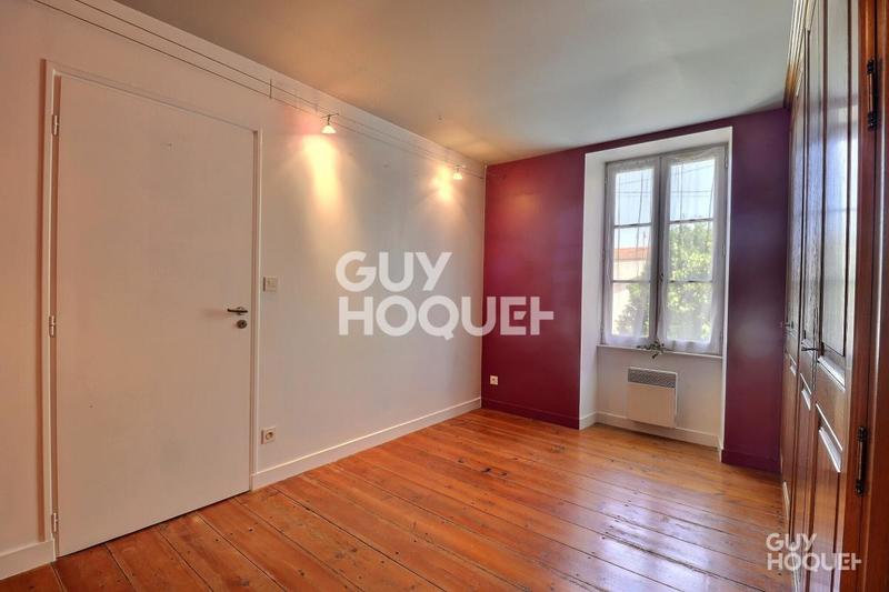 Maison - 200 m² - 9 pièces