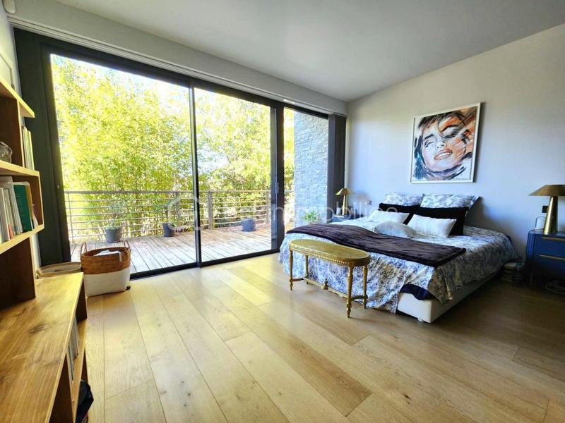 Maison d'architecte - 180 m² - 3 pièces