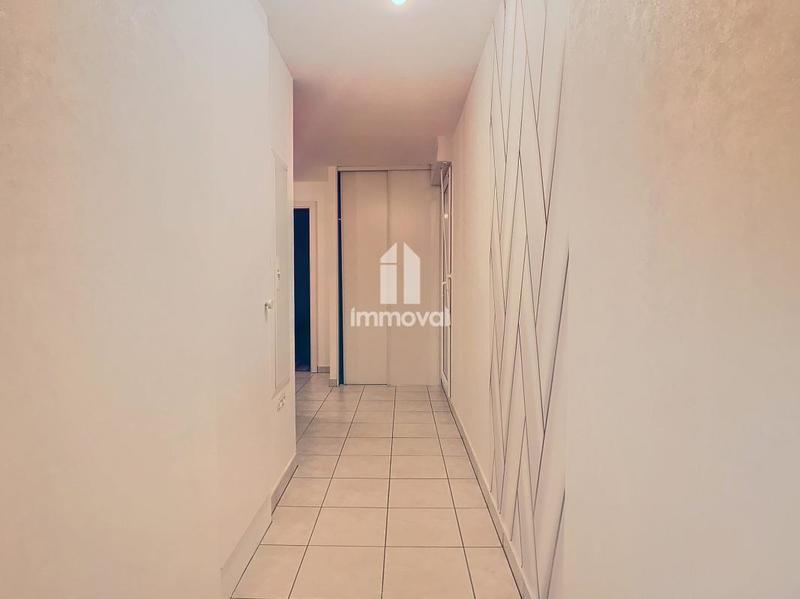 Appartement - 65 m² - 3 pièces