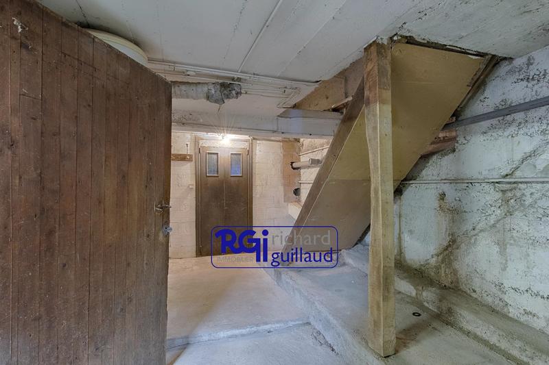 Maison - 200 m² - 7 pièces