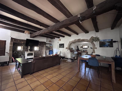 Maison - 146 m² - 7 pièces