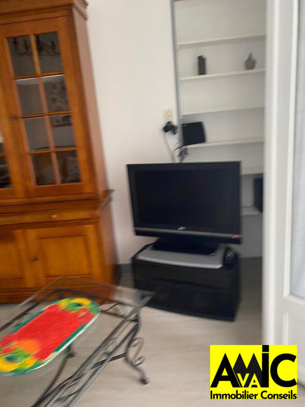 Appartement - 79 m² - 5 pièces