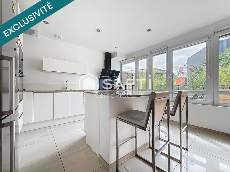 Appartement - 115 m² - 5 pièces