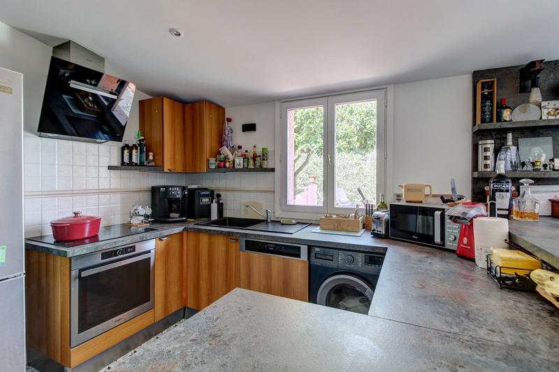 Maison - 90 m² - 3 pièces