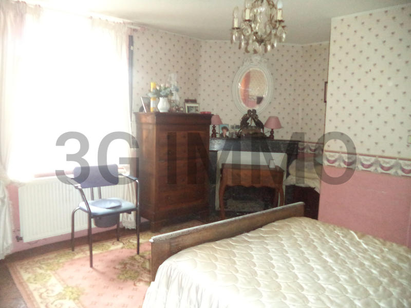 Maison - 190 m² - 8 pièces