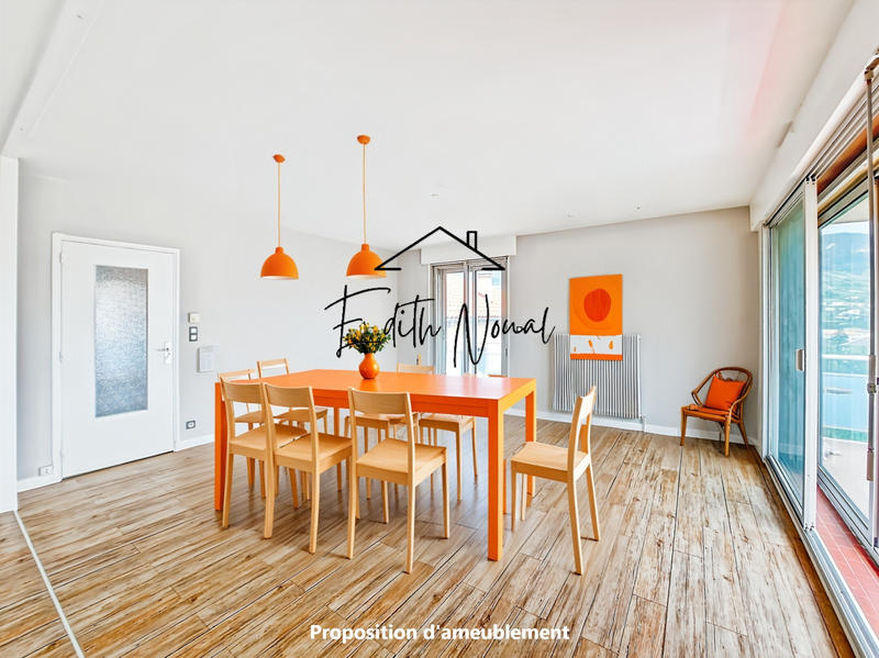 Appartement - 117 m² - 5 pièces