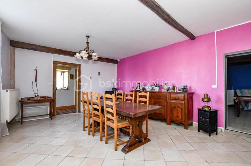 Maison - 203 m² - 6 pièces