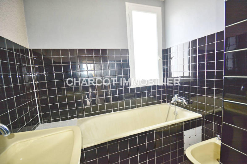 Appartement - 83 m² - 5 pièces