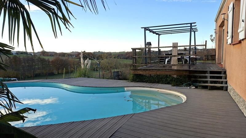 Maison - 105 m² - 5 pièces