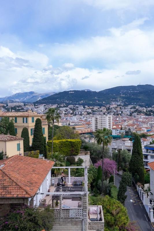 Appartement - 60 m² - 2 pièces